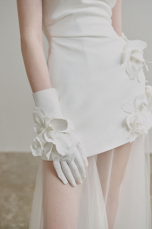 Jesse Flower Applique Gloves