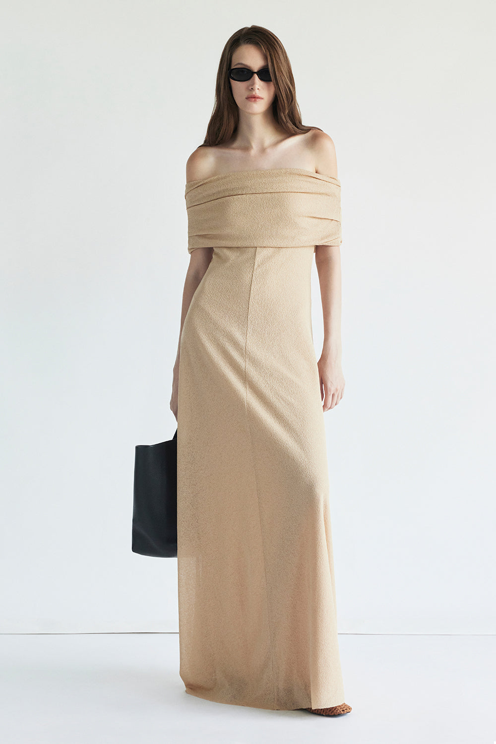 Women's Audrey Off-Shoulder Draped Maxi Dress XS/S/M/L Beige MEAN BLVD Women's Audrey Off-Shoulder Draped Maxi Dress XS/S/M/L Beige MEAN BLVD