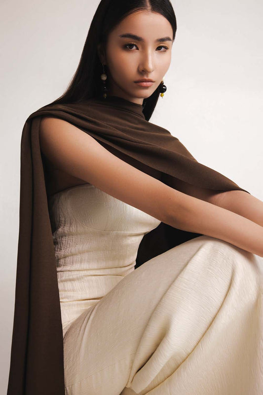 Da Asymmetric High Neck Cotton Cape