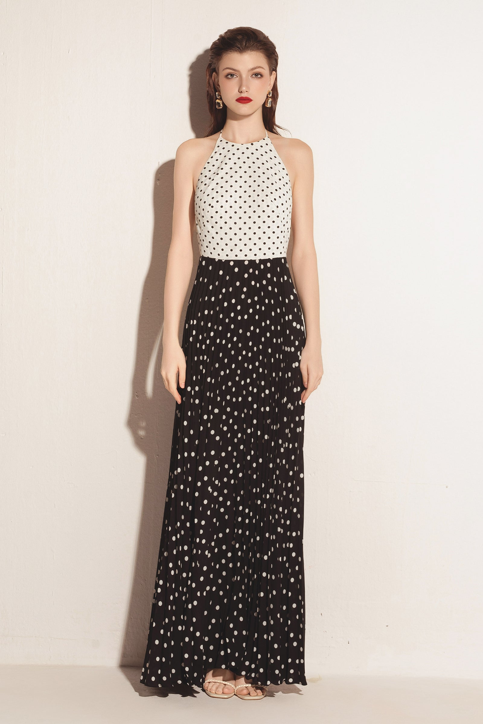 black and white halter maxi dress Women's Jorvaine Halter Maxi Dress Black & White S/M/L/XL/XXL MEAN BLVD Black & White / S