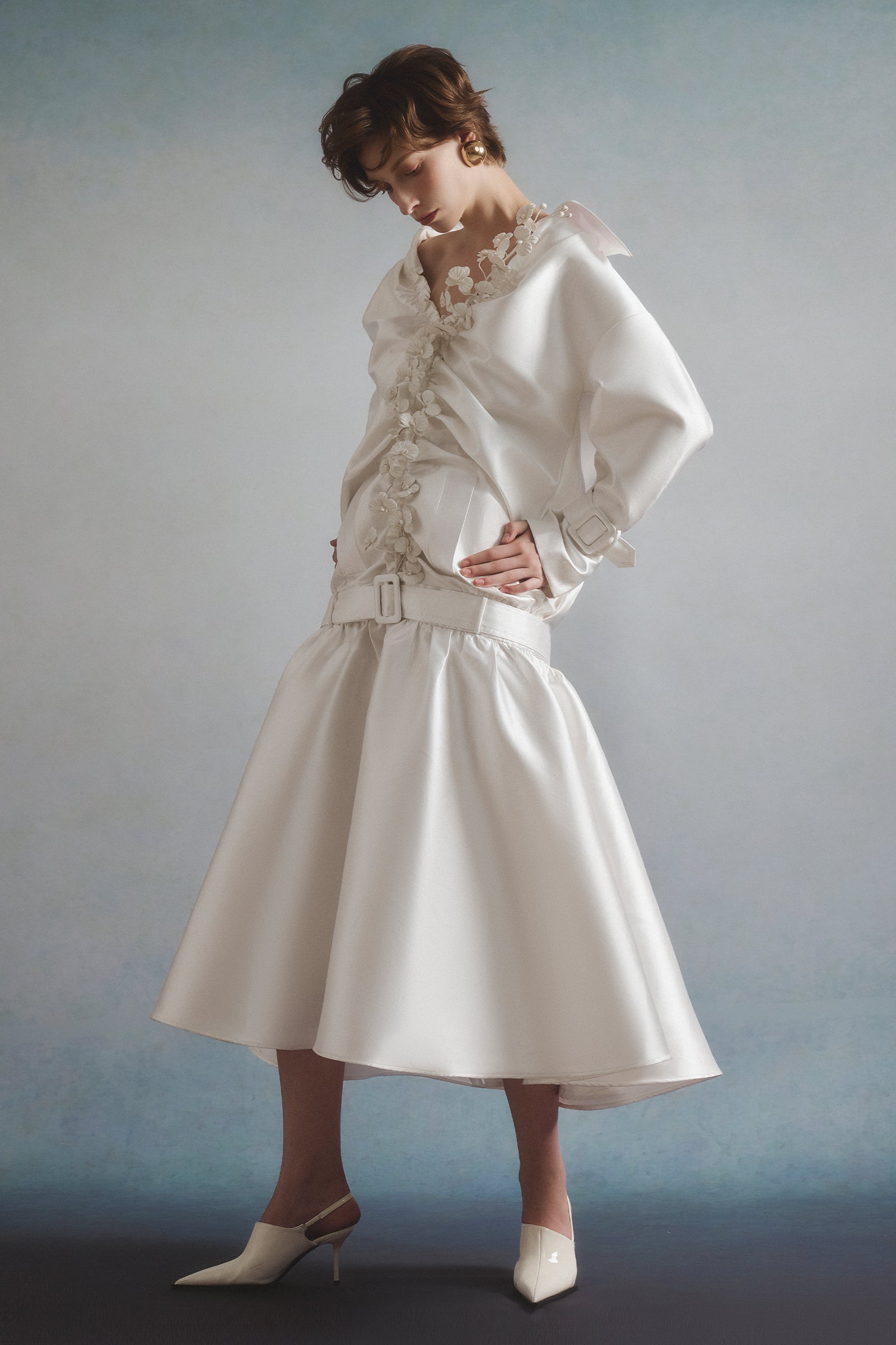 Women's Noir Applique Midi Dress White Swan Customize MEAN BLVD