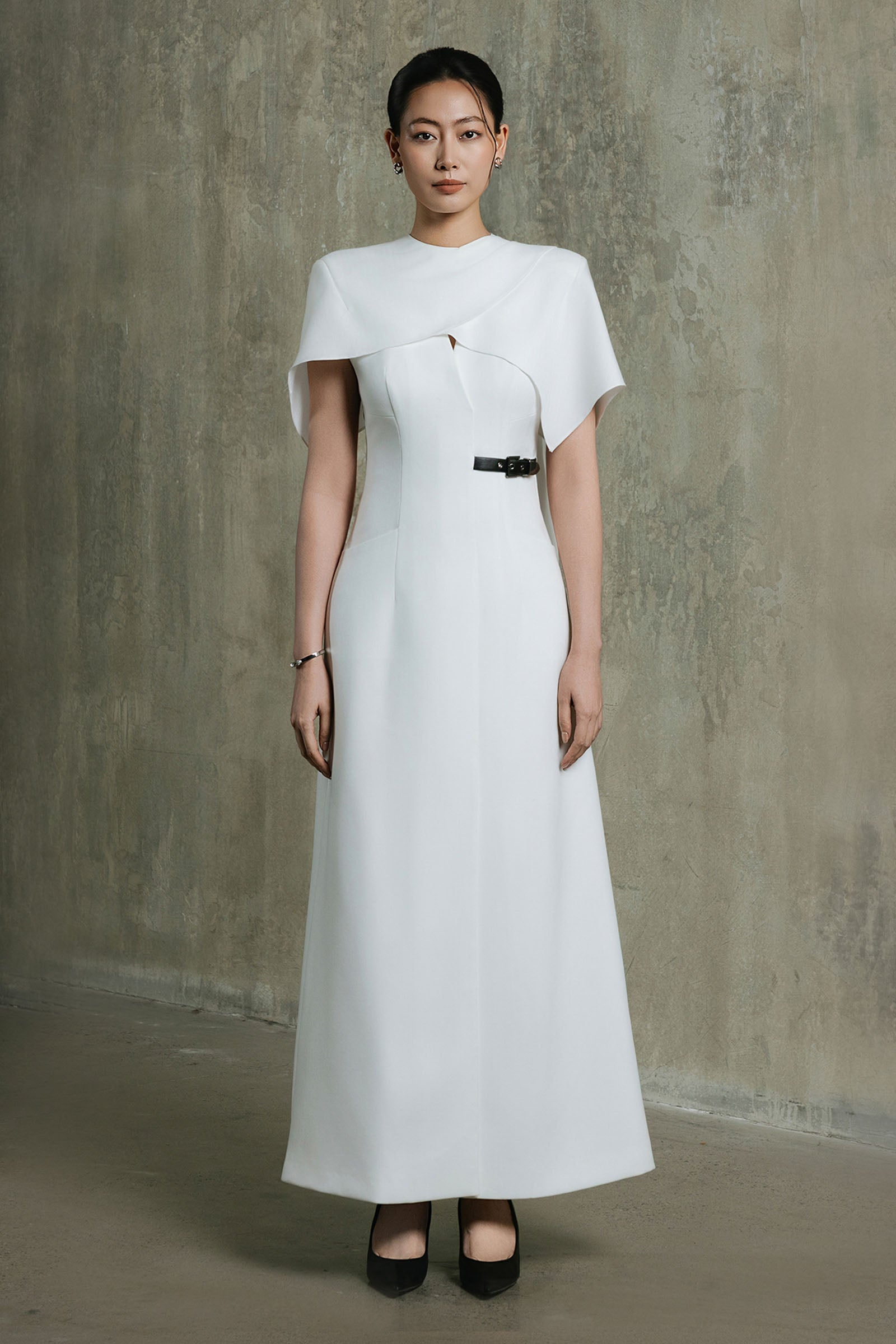 Women's The Floating Cape Sleeve Maxi Dress White/Black S/M/L/Customize  MEAN BLVD