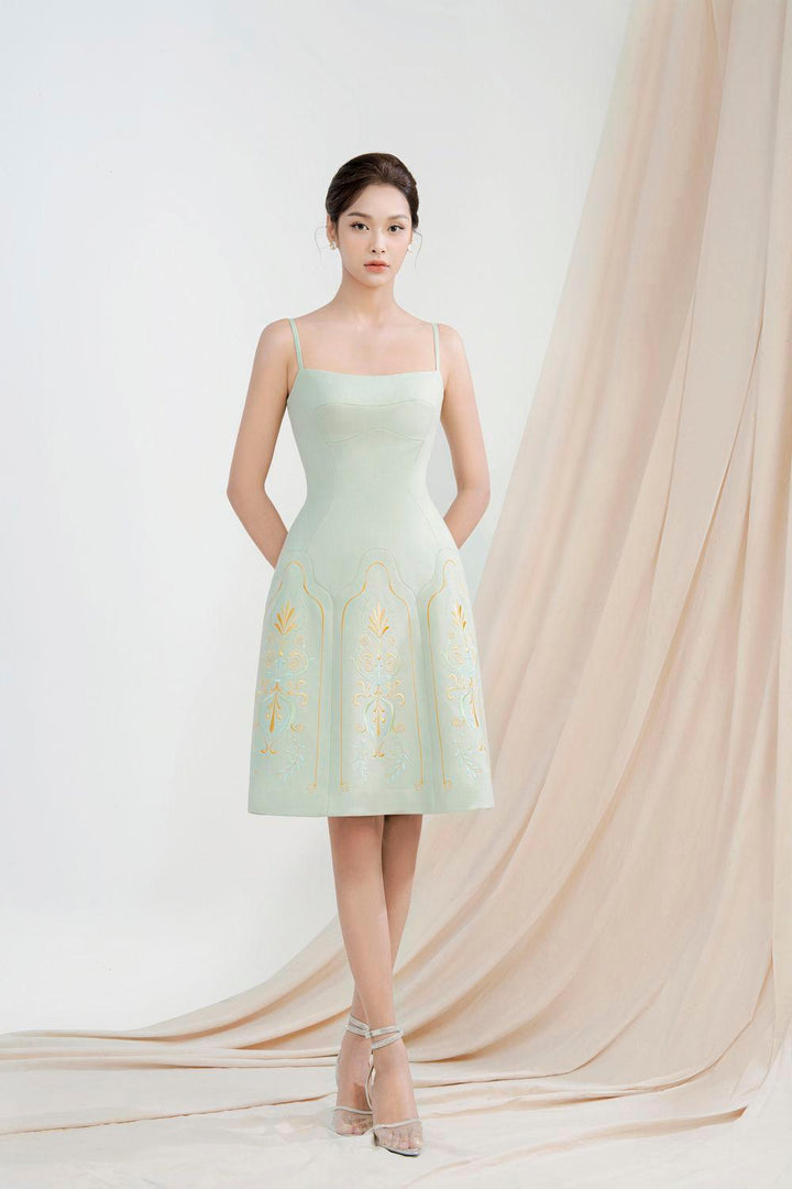 Elizabeth A-line Embroidered Polycotton Knee-length Dress - MEAN BLVD