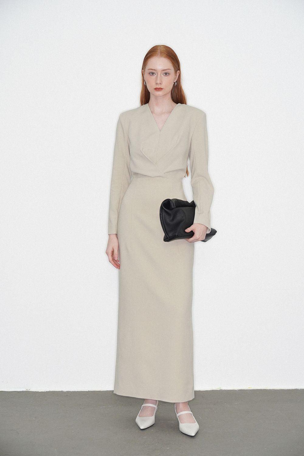 Women's Emma Sheath V-Neck Velvet/Polycotton Maxi Dress S/M/L Black/Beige/Brown MEAN BLVD L / Beige Women's Emma Sheath V-Neck Velvet/Polycotton Maxi Dress S/M/L Black/Beige/Brown MEAN BLVD L / Beige