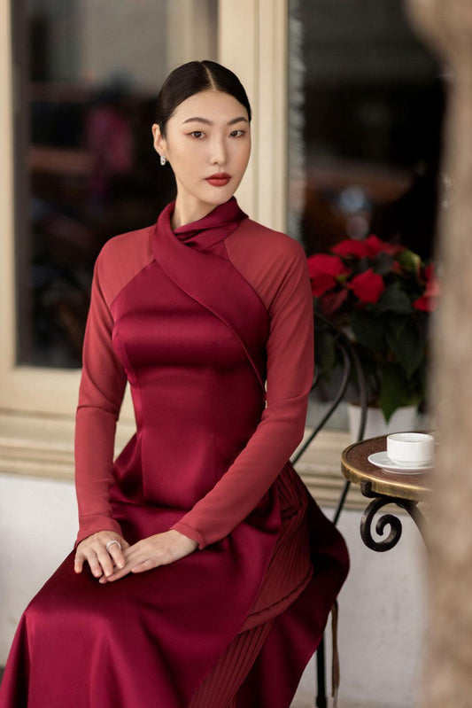 Smiling A-line Long Sleeved Silk Chiffon Floor Length Ao Dai - MEAN BLVD