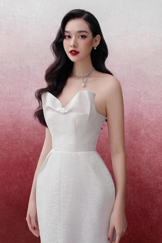 Tulipe Pegged Front Slit Brocade Midi Dress - MEAN BLVD