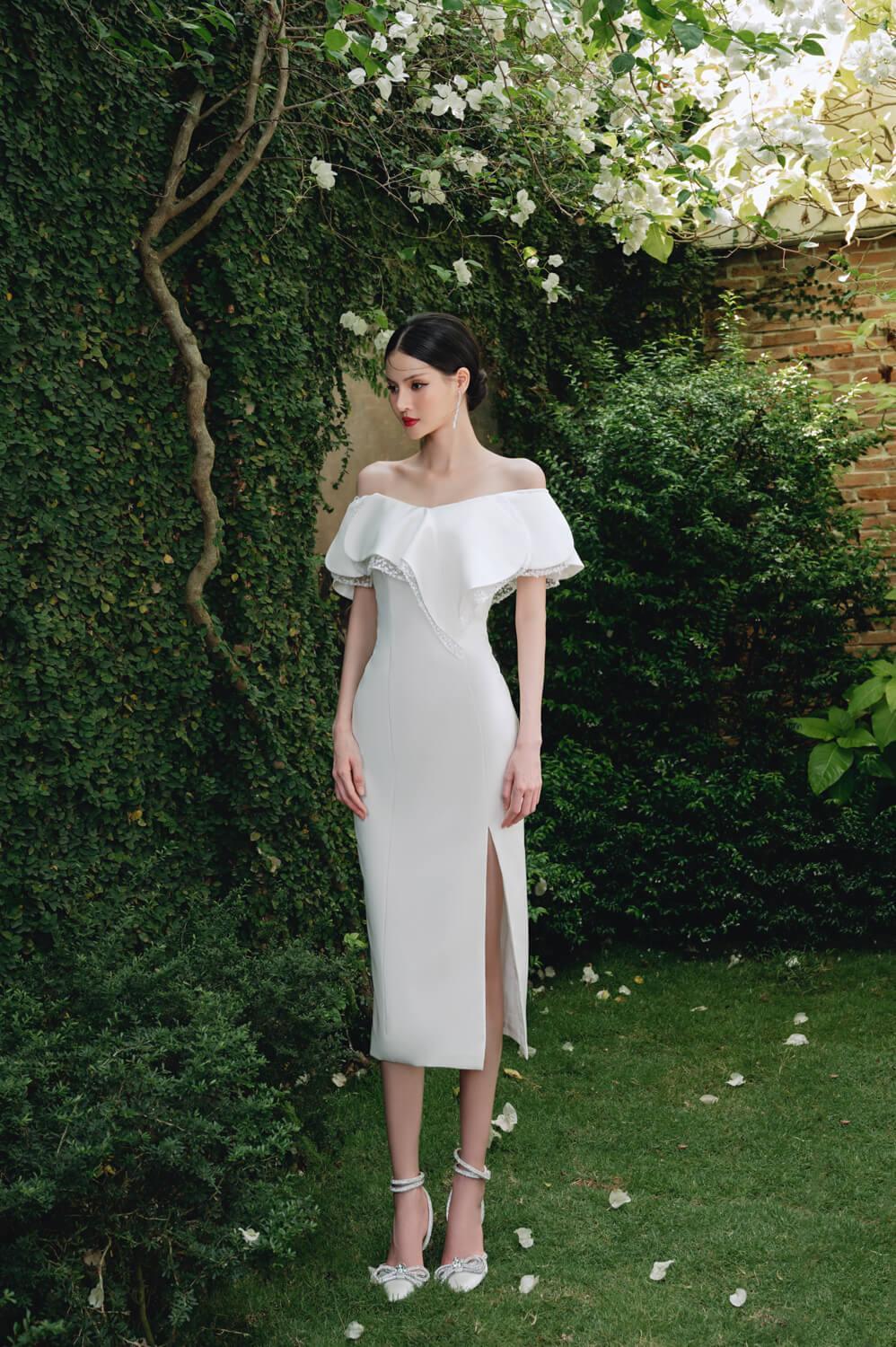 white spandex dress Women's Amelia Slit Off-Shoulder Spandex Homespun Midi Dress S/M/L White MEAN BLVD S / White