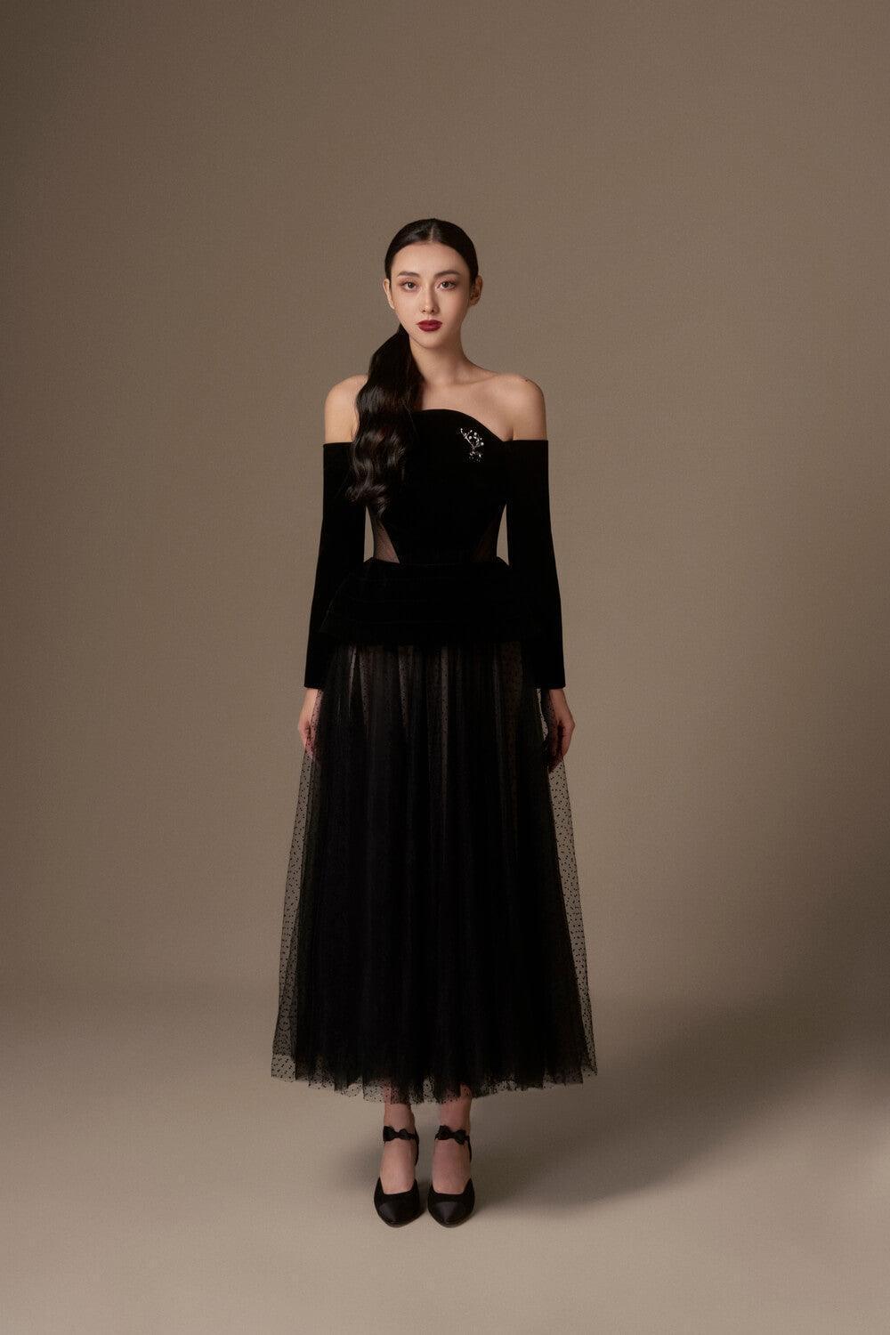 Women's Lunar Fit and Flare Cut-Out Velvet Midi Dress Xs/S/M/L Black Mean Blvd Xs / Black Women's Lunar Fit and Flare Cut-Out Velvet Midi Dress Xs/S/M/L Black Mean Blvd Xs / Black