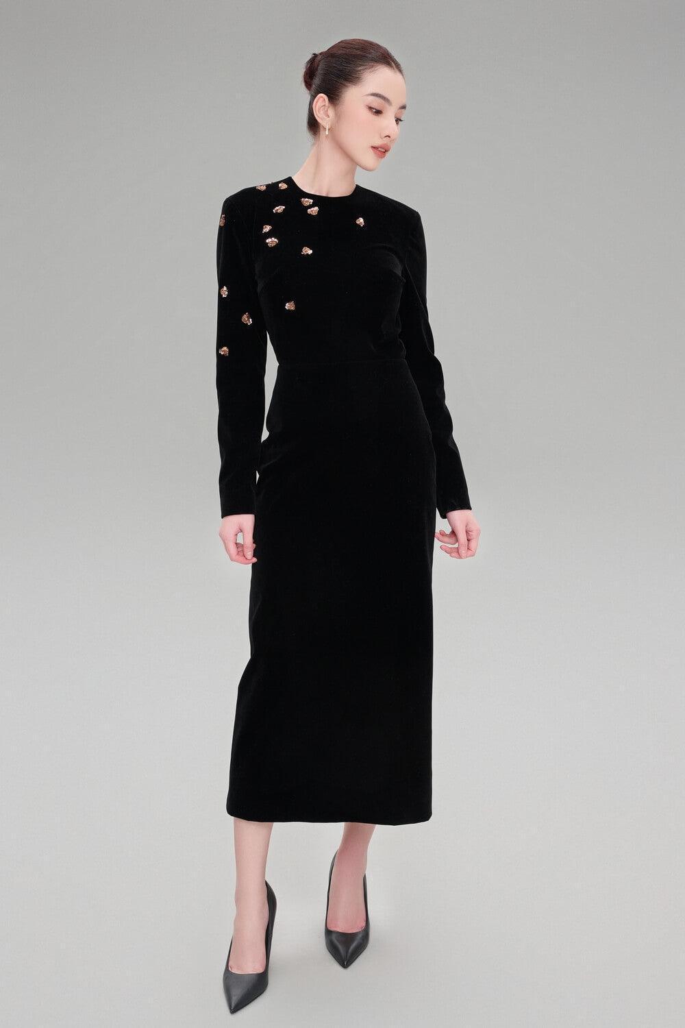 fitted lace wedding dress Women's Vanessa Sheath Long Sleeved Velvet Midi Dress Xs/S/M/L Black Mean Blvd M / Black