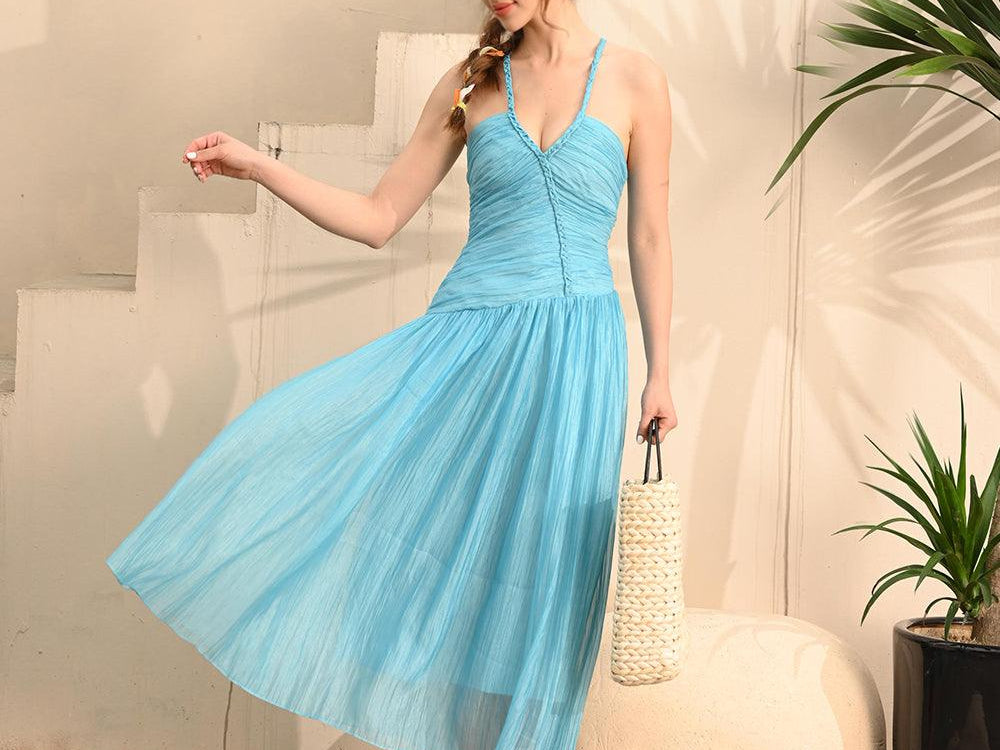 BOLD COLORS TO LIFT UP YOUR FASHION SPIRIT MEAN BLVD