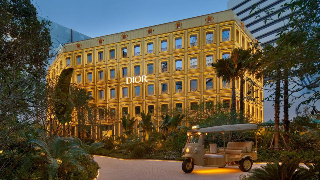 Dior’s Bangkok Gold House: A Golden Tribute to Parisian Elegance