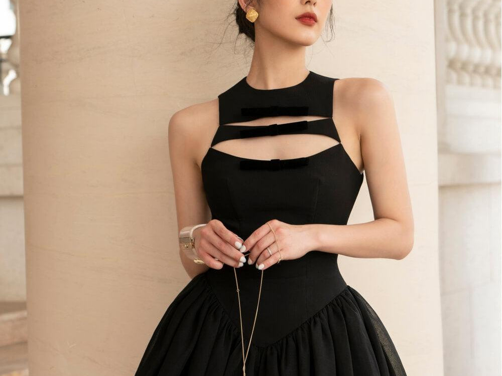 CUTOUT IS THE NEXT TREND TO FALL IN LOVE WITH MEAN BLVD