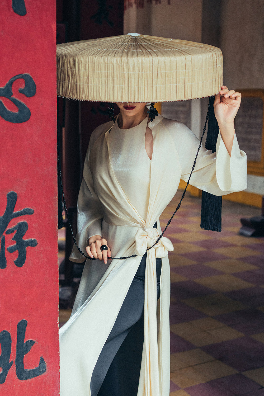 Dien Ket Round Neck Synthetic Silk Ao Dai