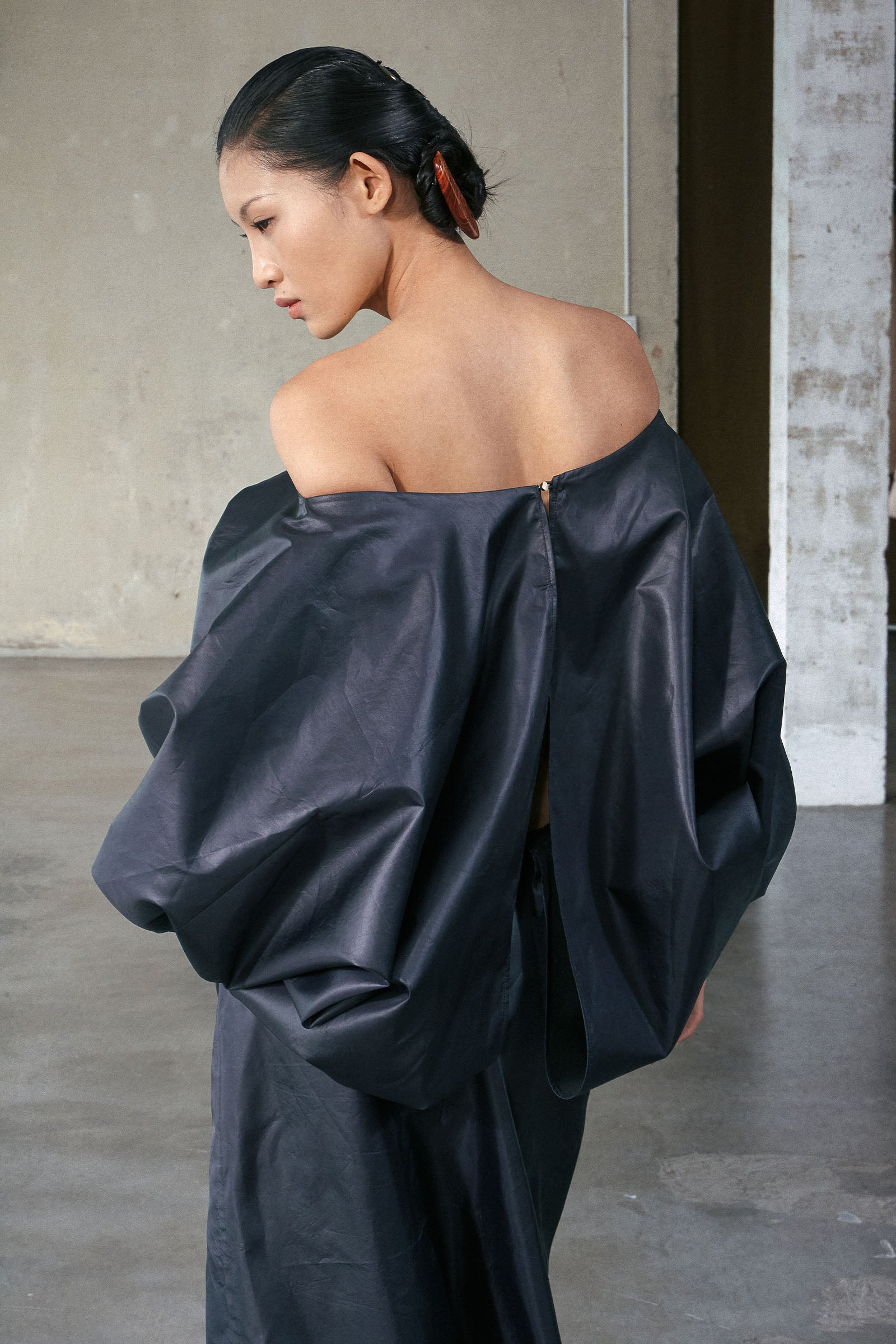 Hac Vi Cocoon Maxi Dress