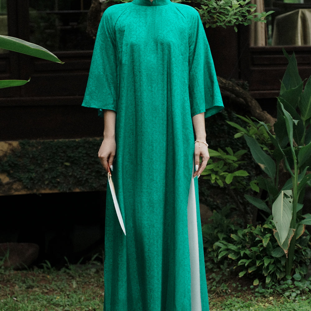 Lien Luc Straight Mandarin Neck Mulberry Silk Floor Length Ao Dai