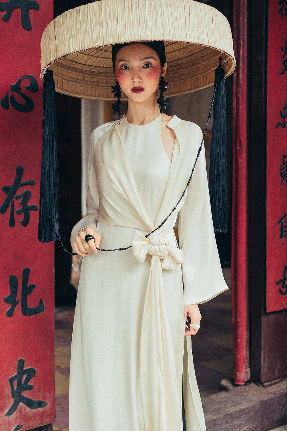 Dien Ket Round Neck Synthetic Silk Ao Dai