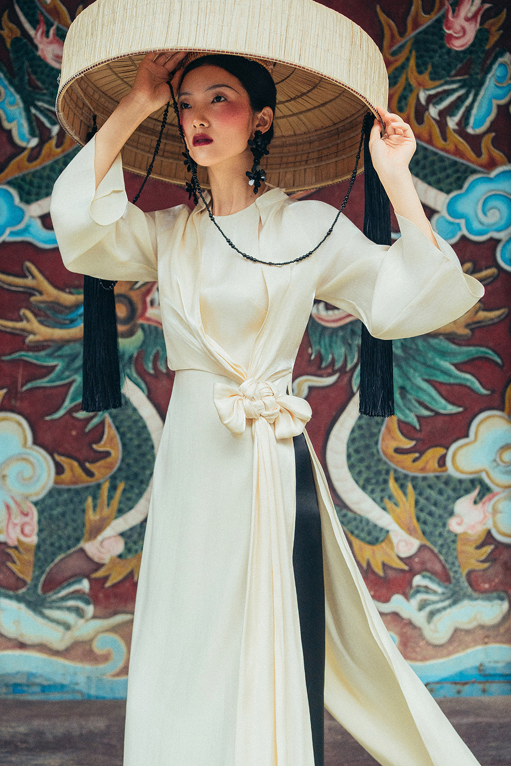 Dien Ket Round Neck Synthetic Silk Ao Dai