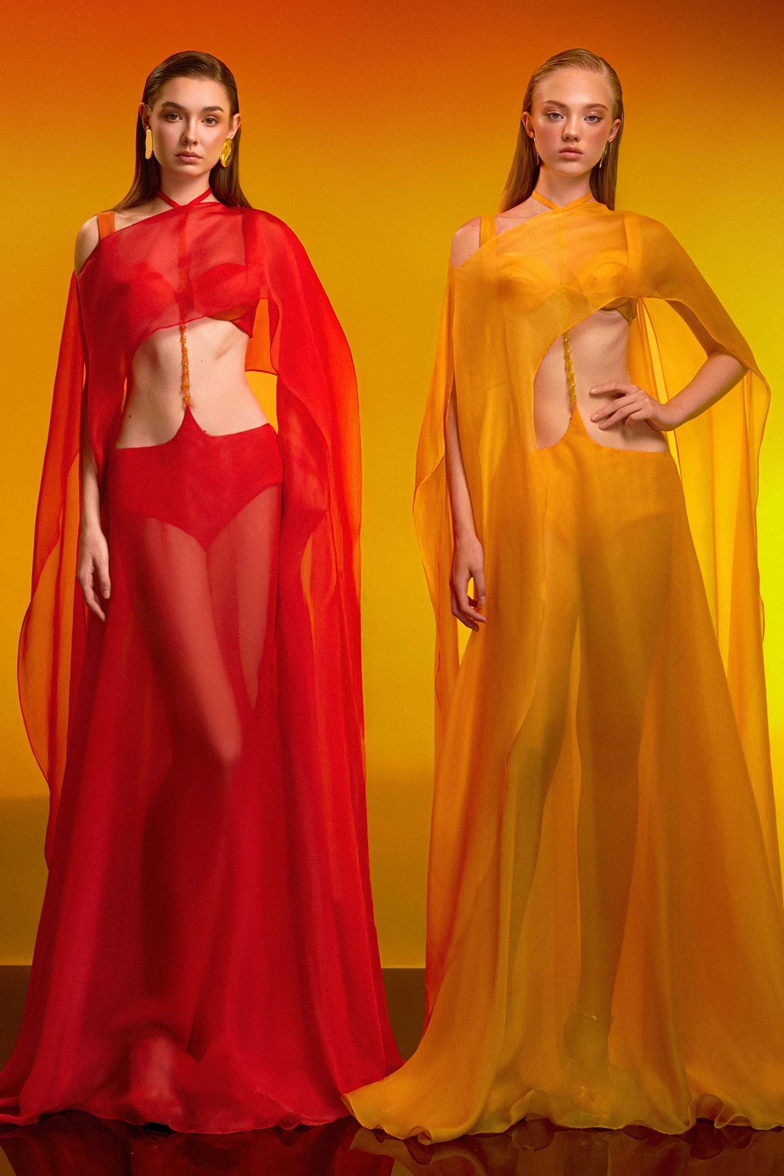 Naya Cape Sleeve Set