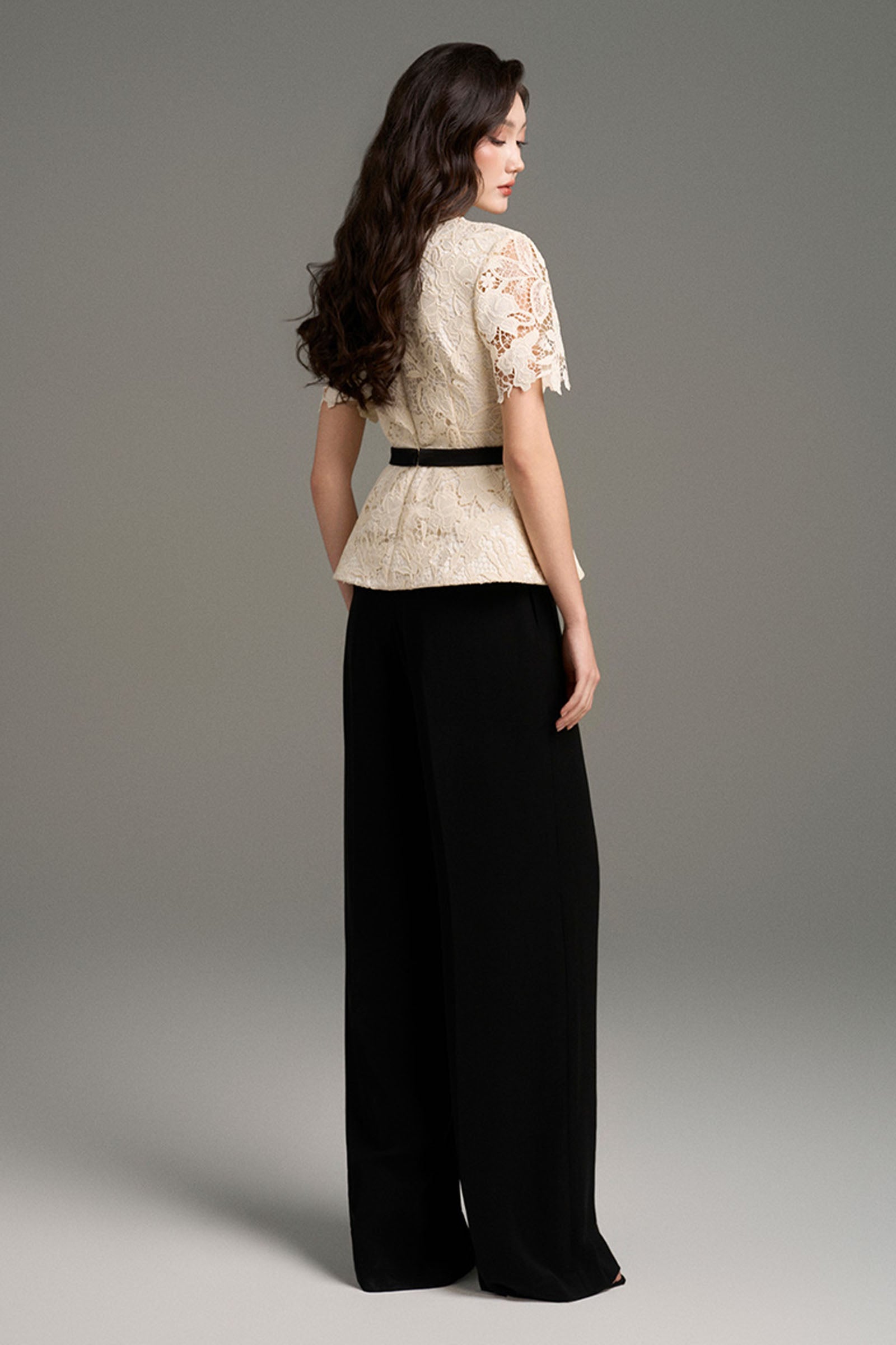 Monéra Peplum Top
