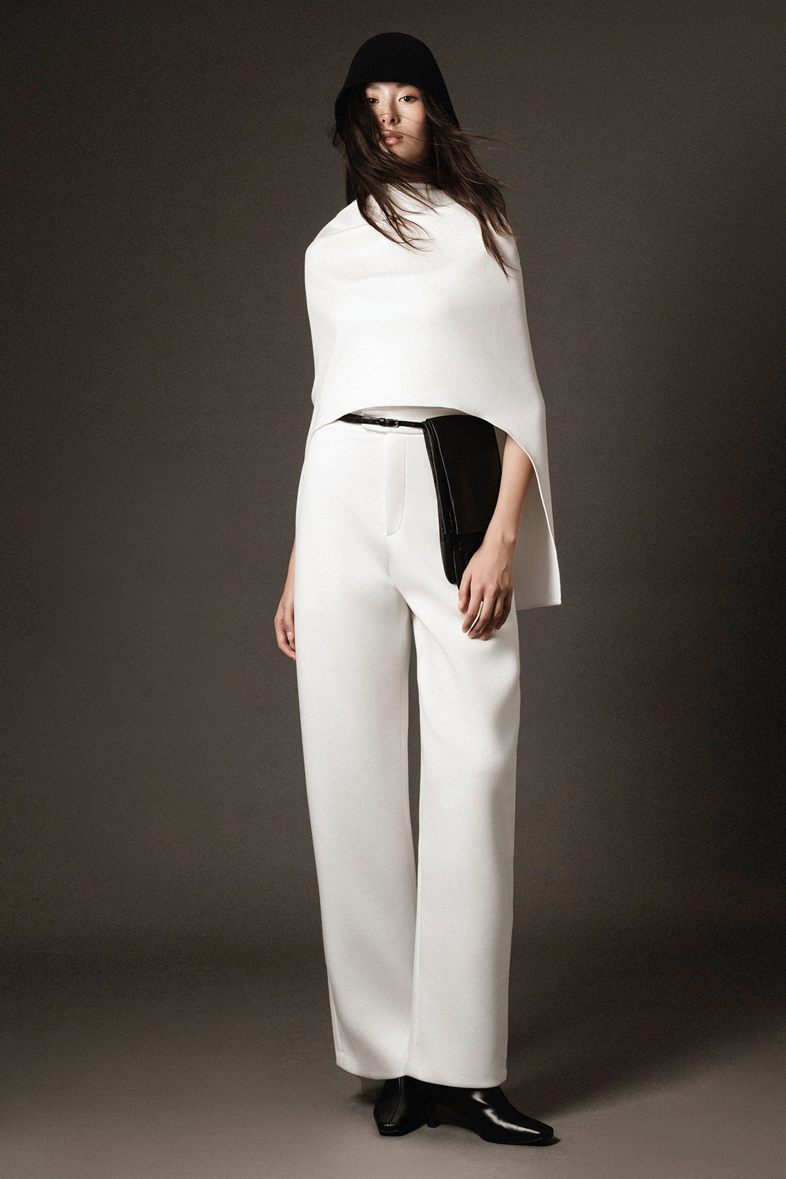 Peplo Straight Spandex Pants