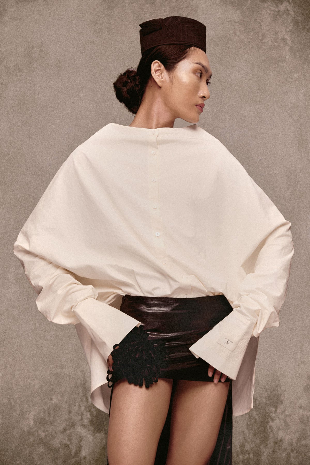 Thuy Dai Boat Neck Shirt
