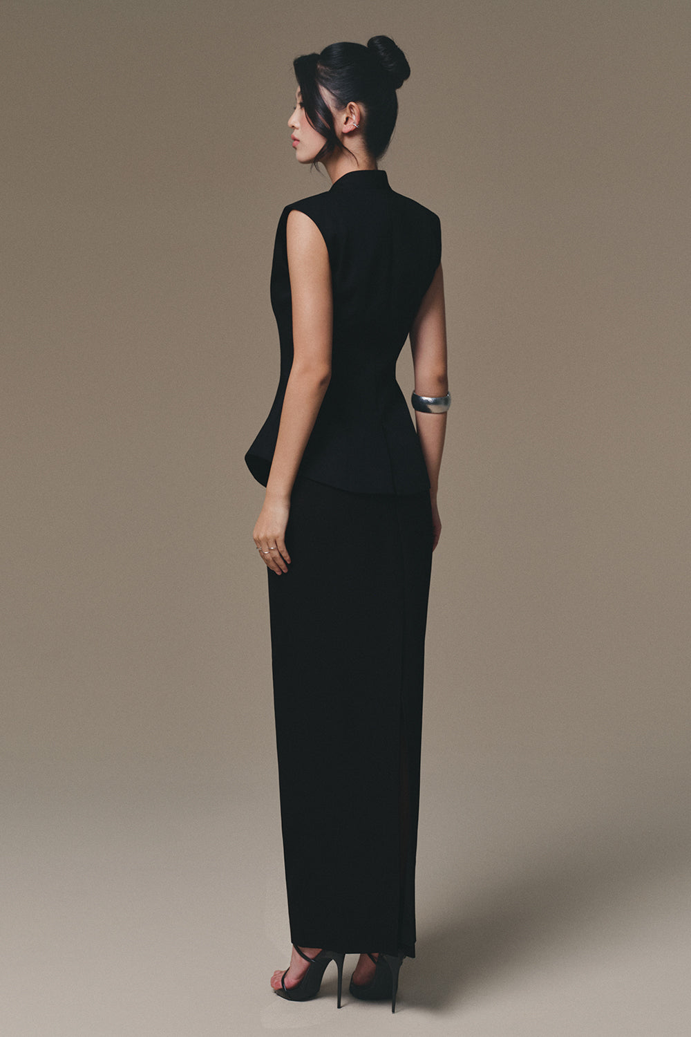 Caelum V-Neck Top