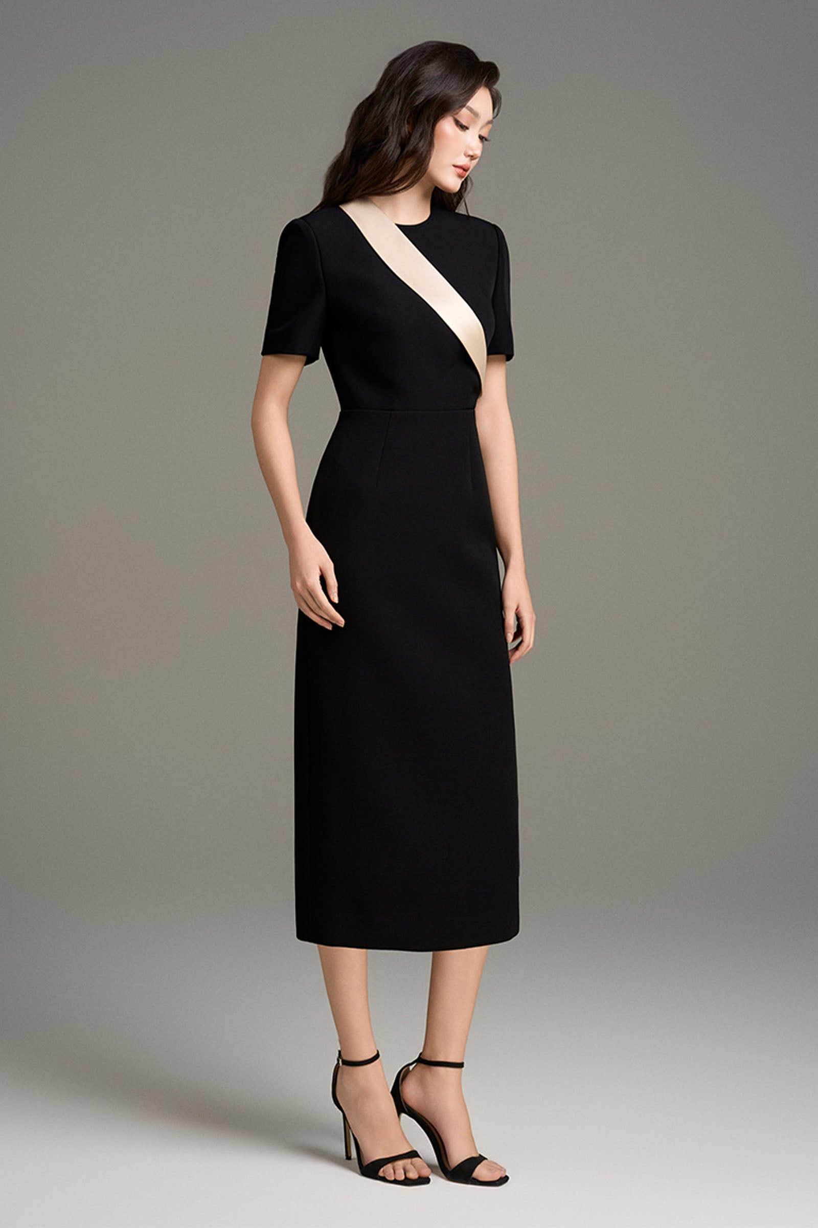 Velour Round Neck Midi Dress