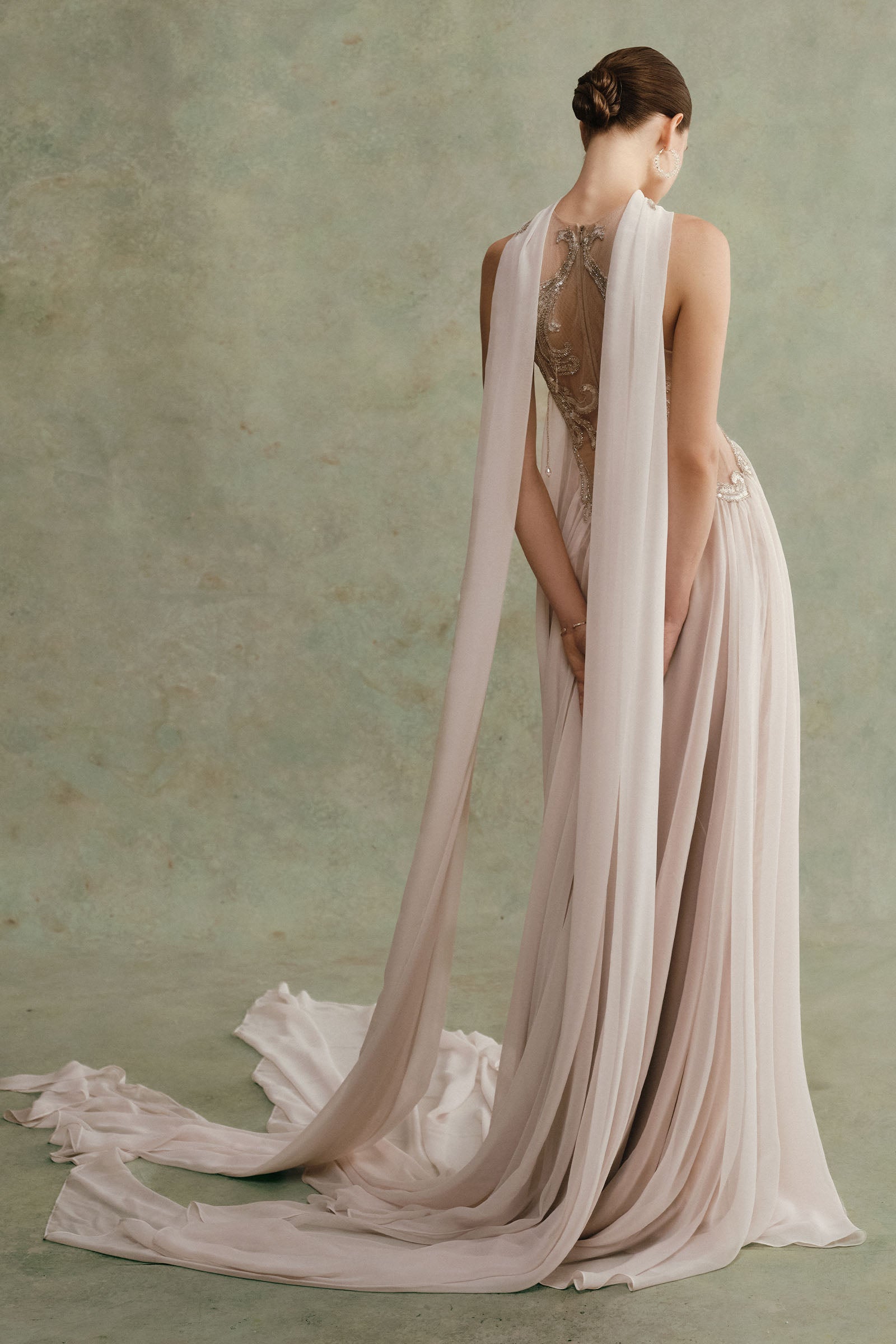 Sarelda Choker Neck Maxi Dress