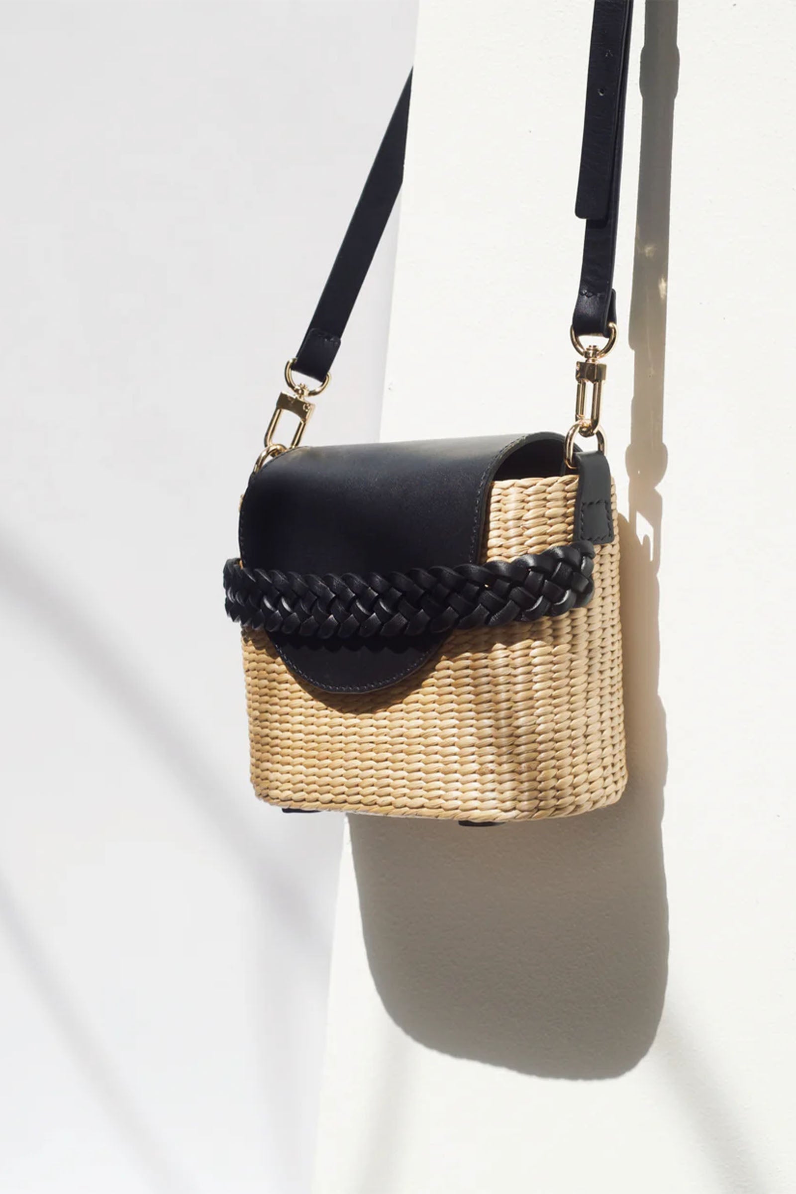 To Water Hyacinth Fiber Bag
