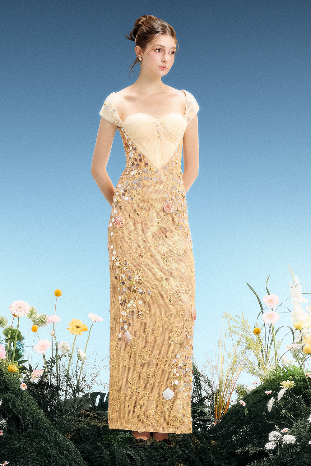 Shelly Sweetheart Maxi Dress