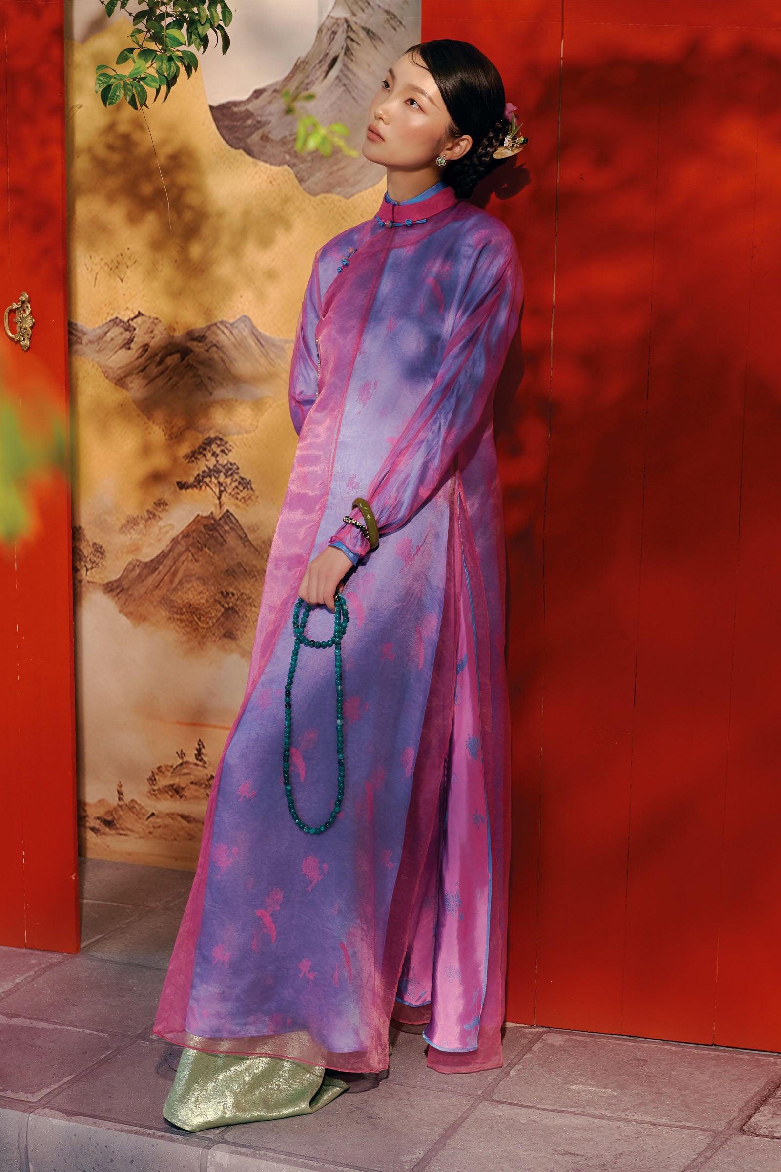 Khue Uyen Straight Ao Dai Set