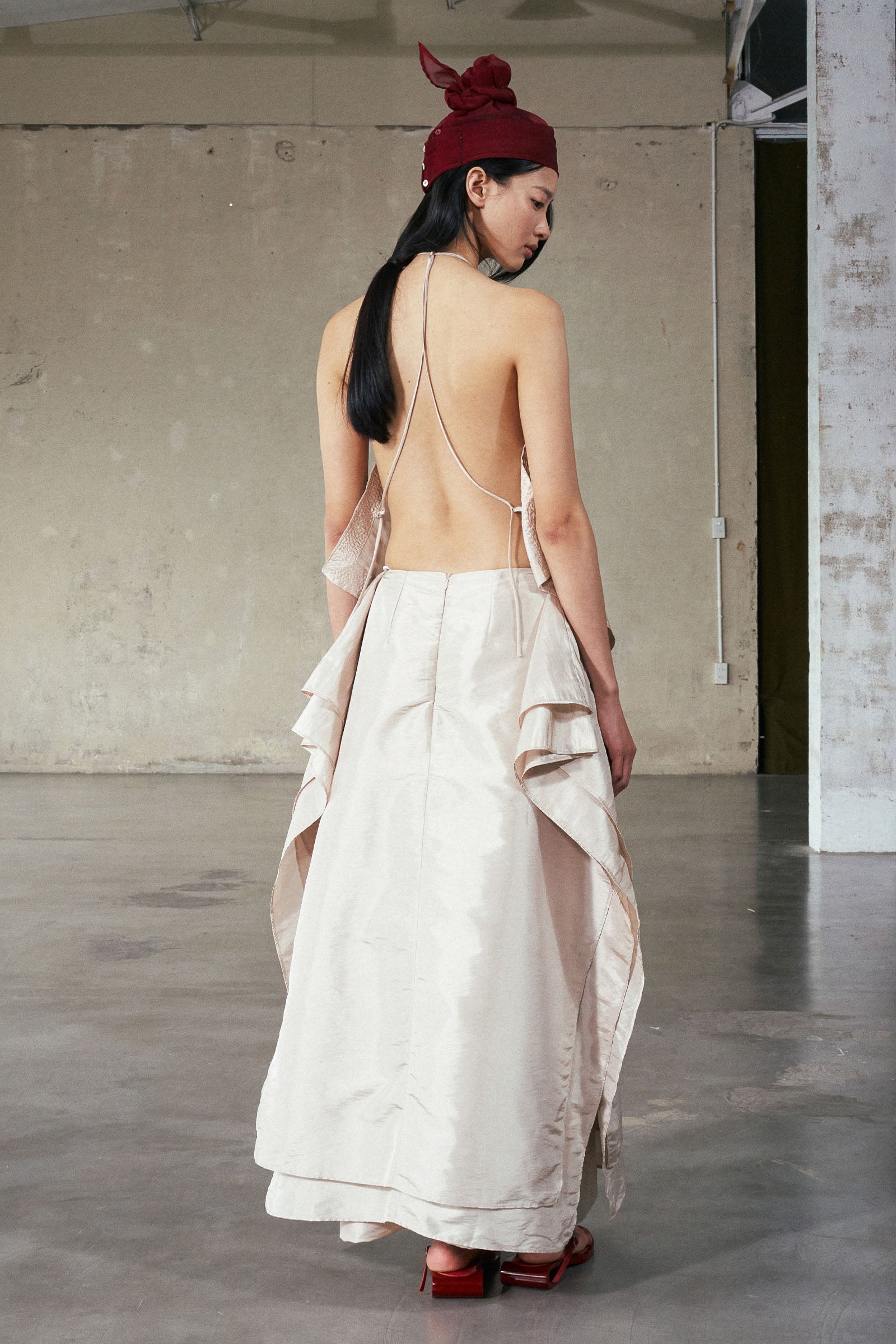 Bach Vi Asymmetric Top