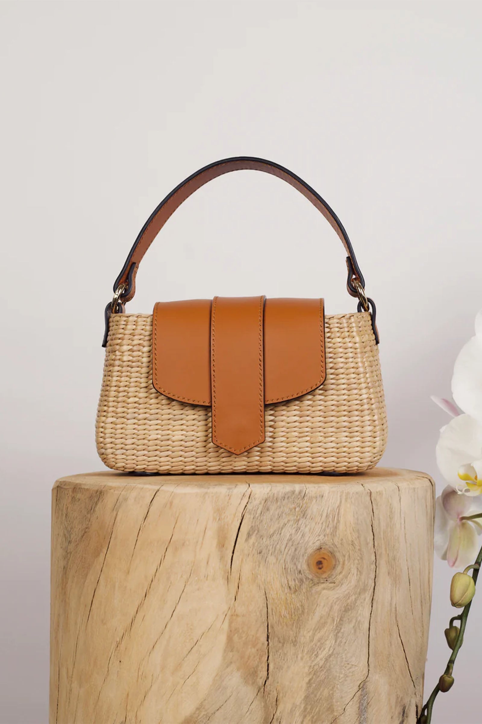 Suong Water Hyacinth Fiber Bag