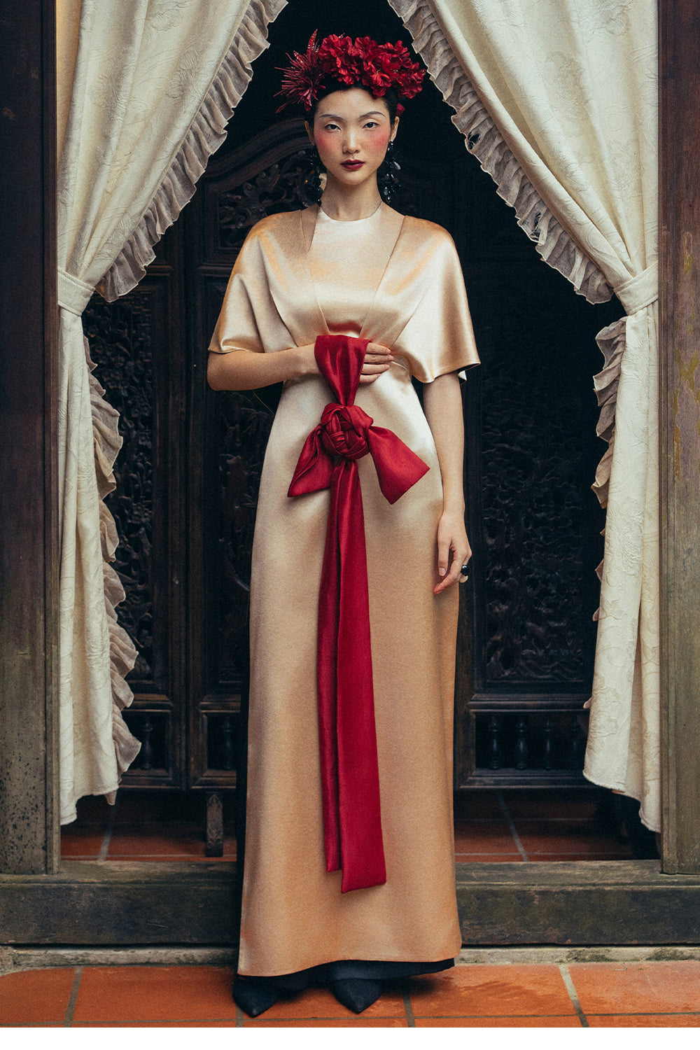 Nguyet Anh Flutter Sleeved Synthetic Silk Ao Dai