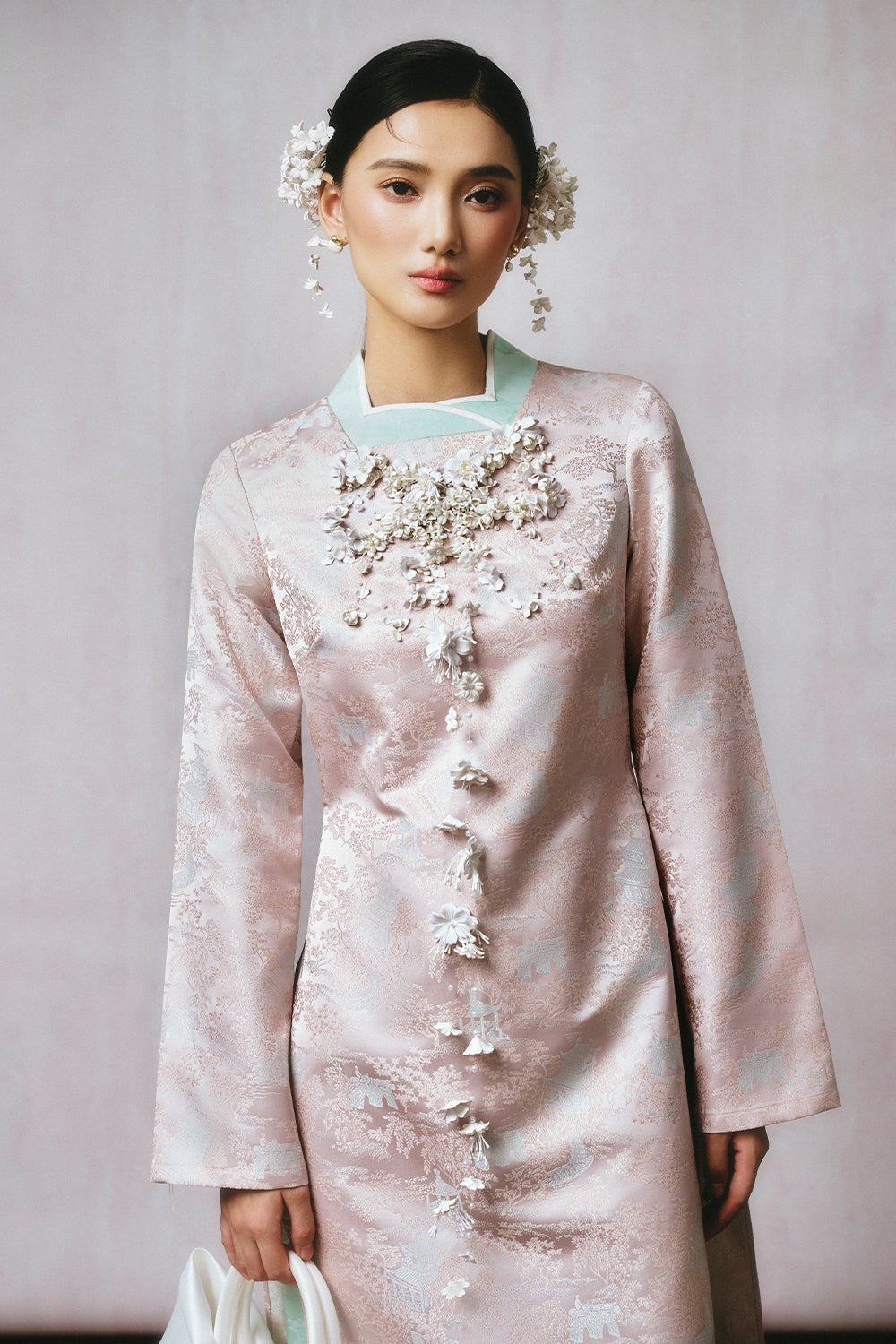 Tinh Uyen Mandarin Brocade Ao Dai