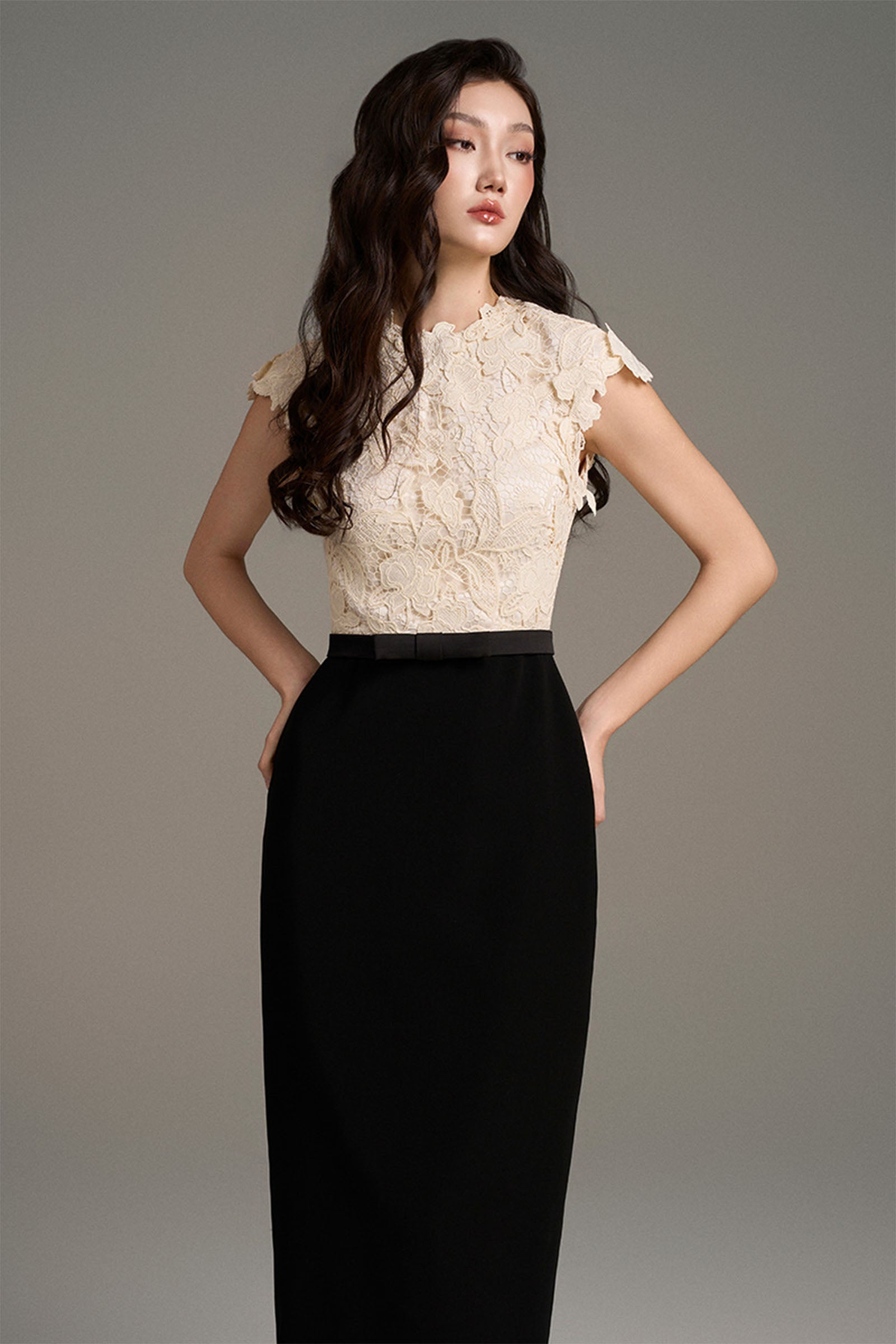 Caelis Sheath Midi Dress