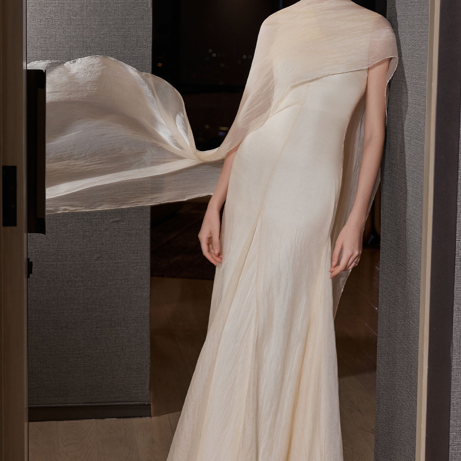 Voie De Soie Sheath Maxi Dress