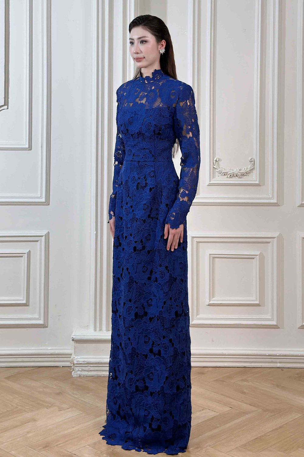 Eiren Lace Maxi Dress