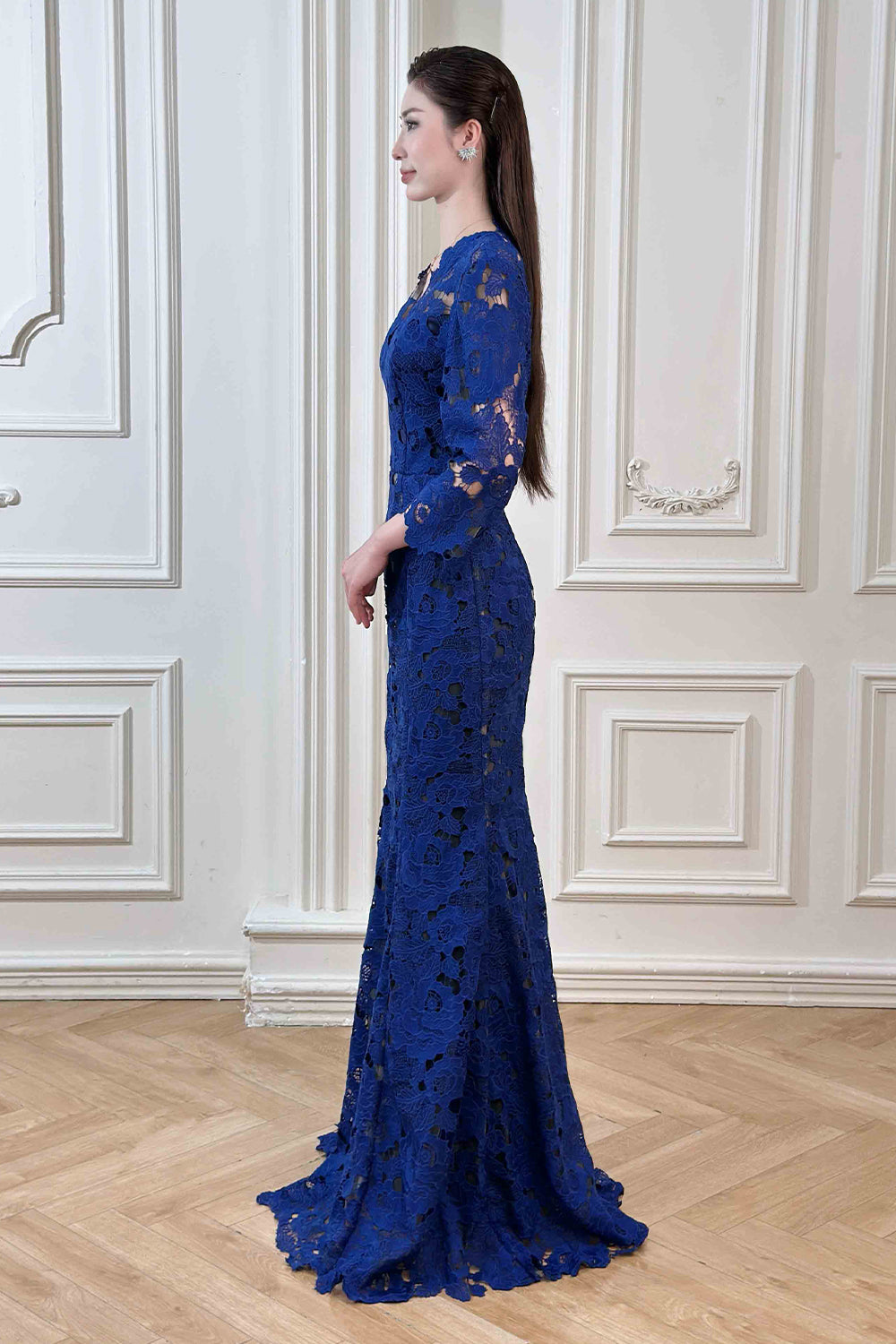 Eiren Lace Maxi Dress