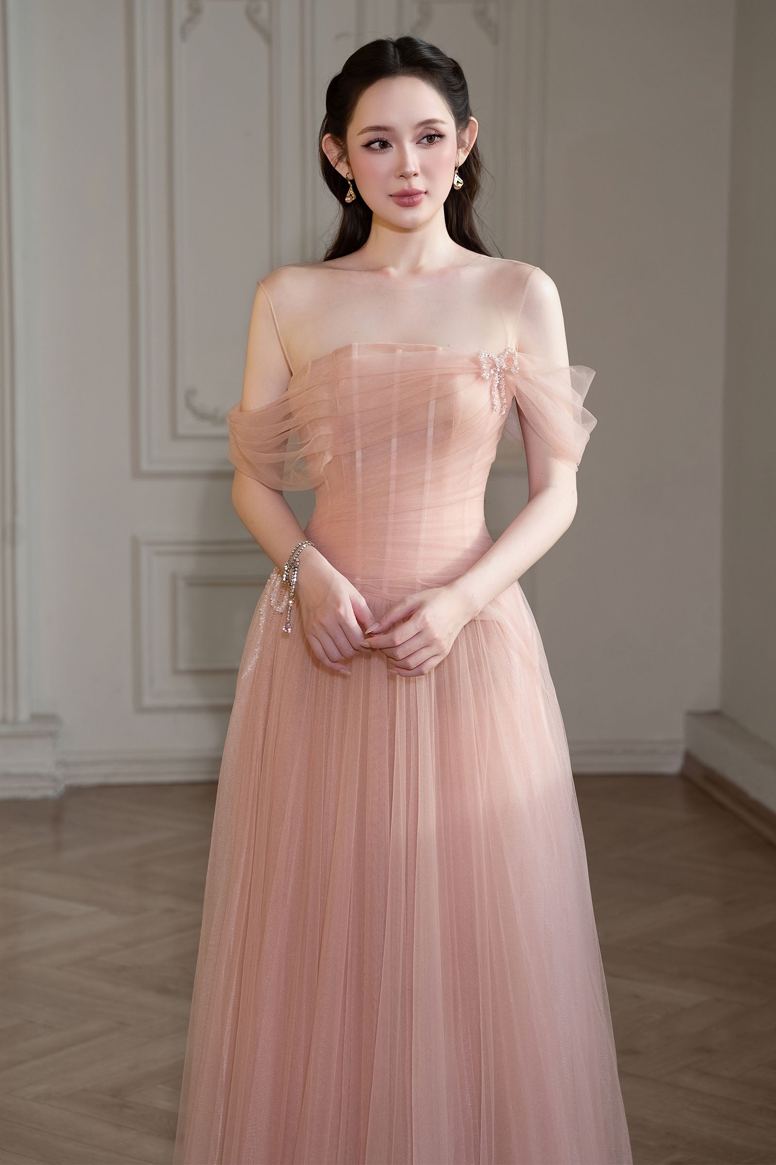 Koraline Off-Shoulder Maxi Dress