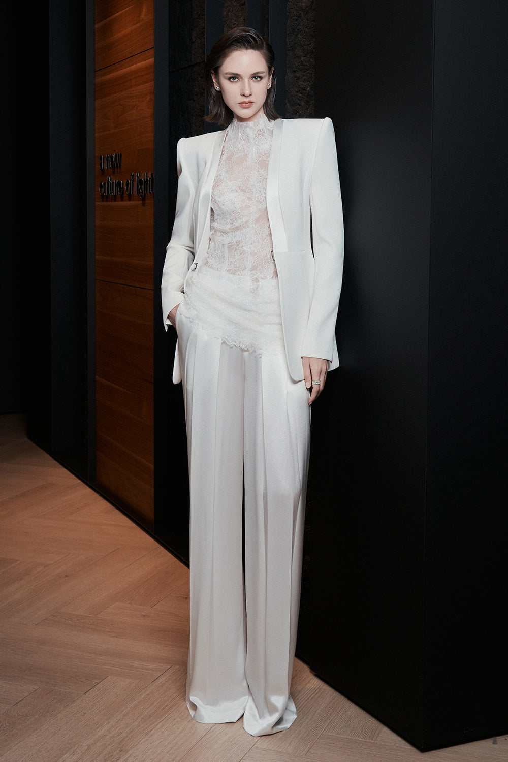 Florence V-Neck Blazer