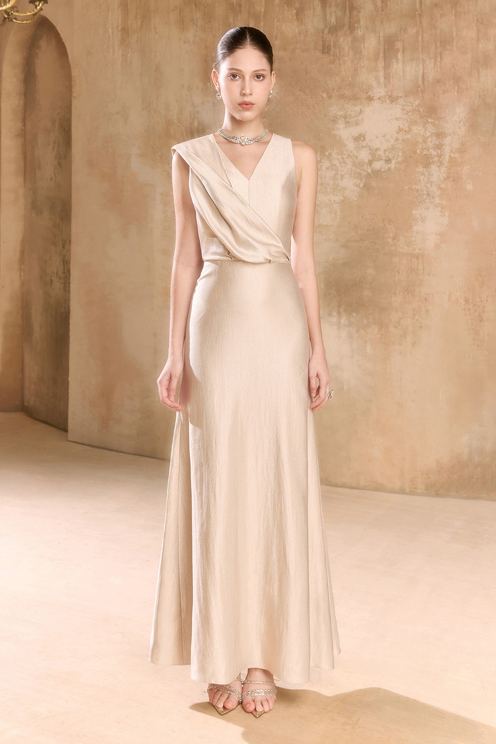 Arisa V-Neck Maxi Dress