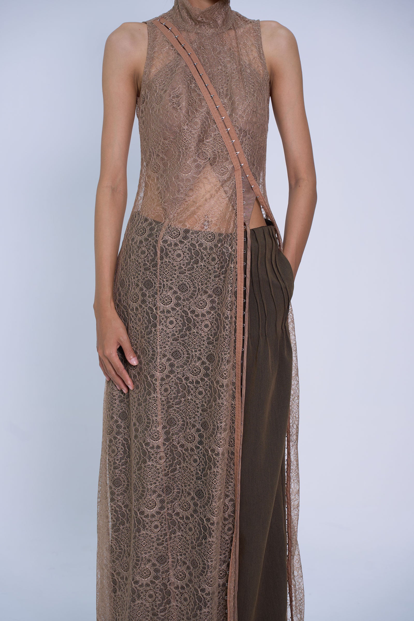 Soi Nang High Neck Ao Dai