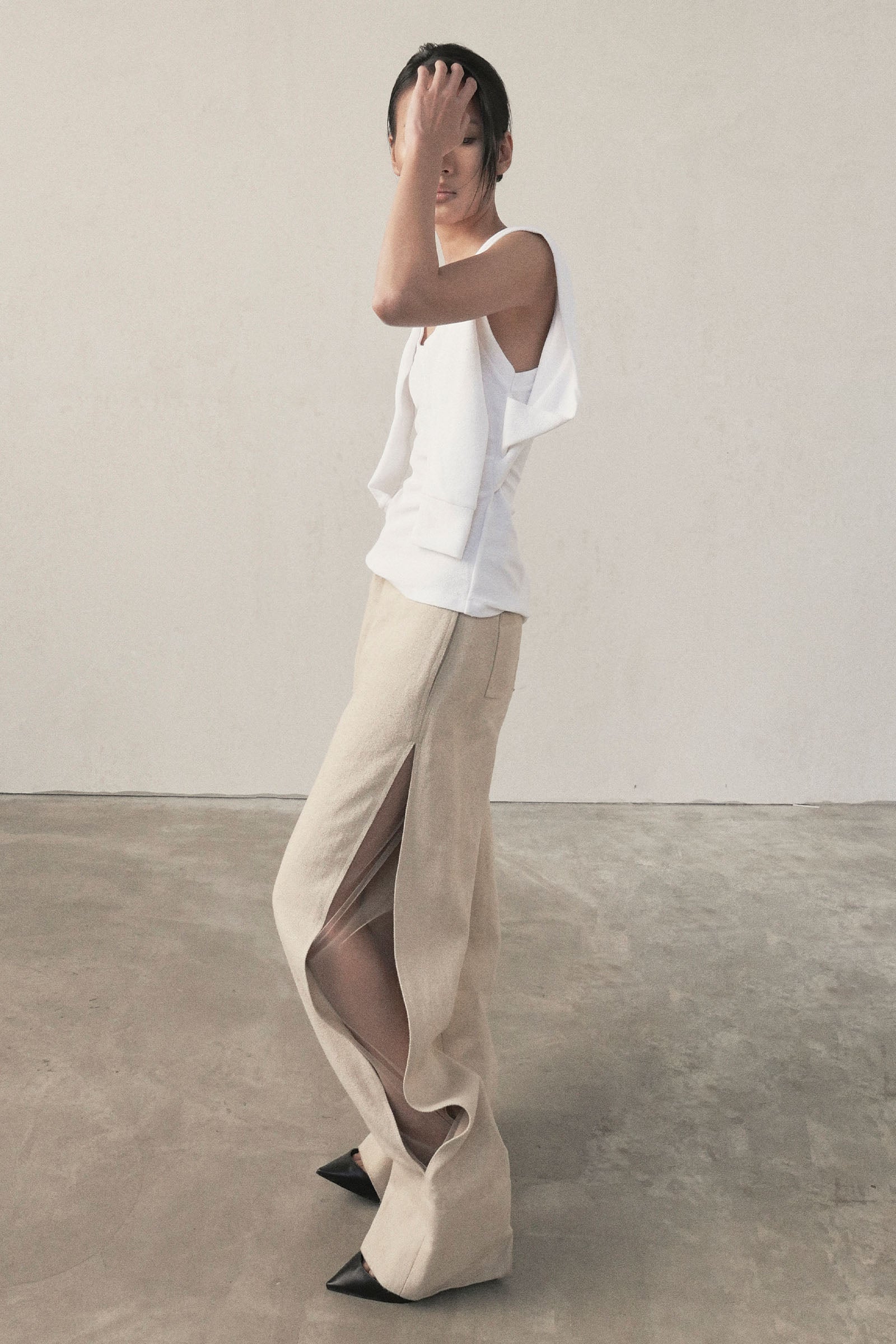 An Sac Straight Pants