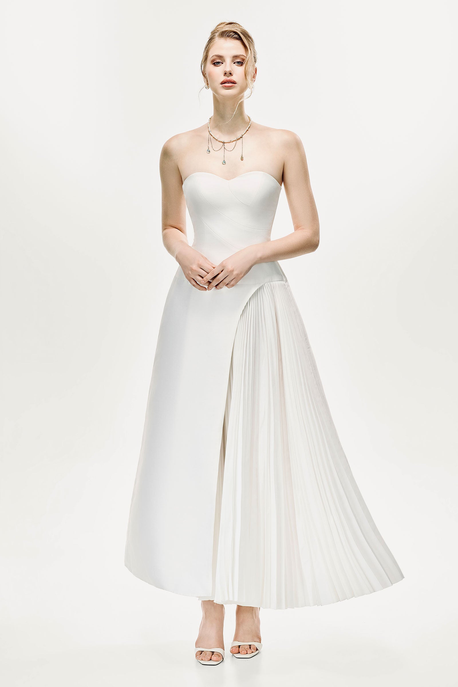 Calyra Dress