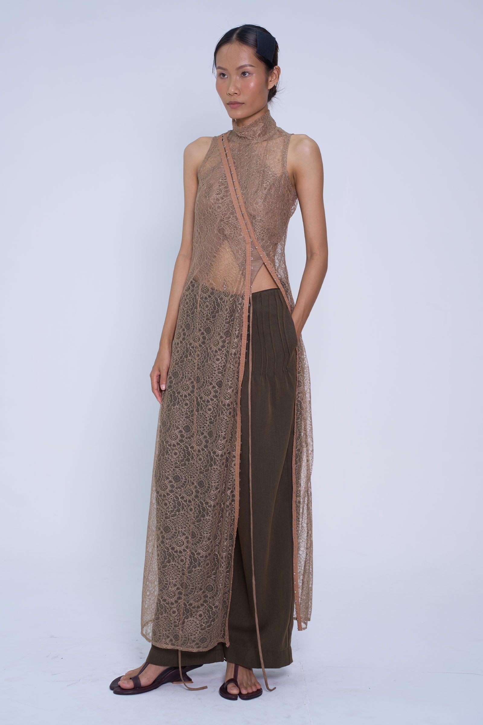 Dat Lanh Pleated Pants