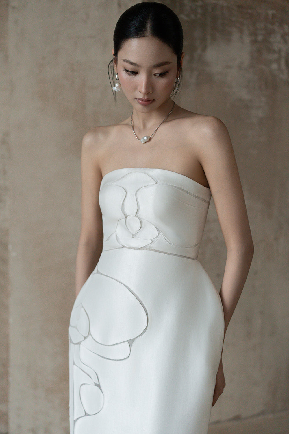 Velquis Pegged Midi Dress