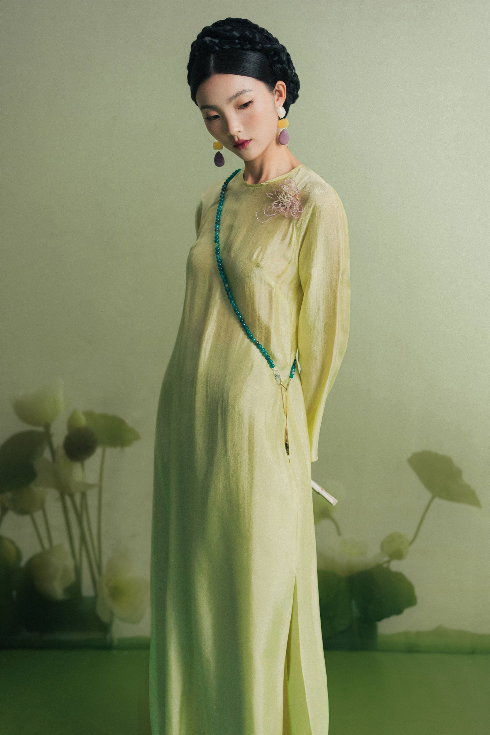 Lan Kim Round Neck Ao Dai Set