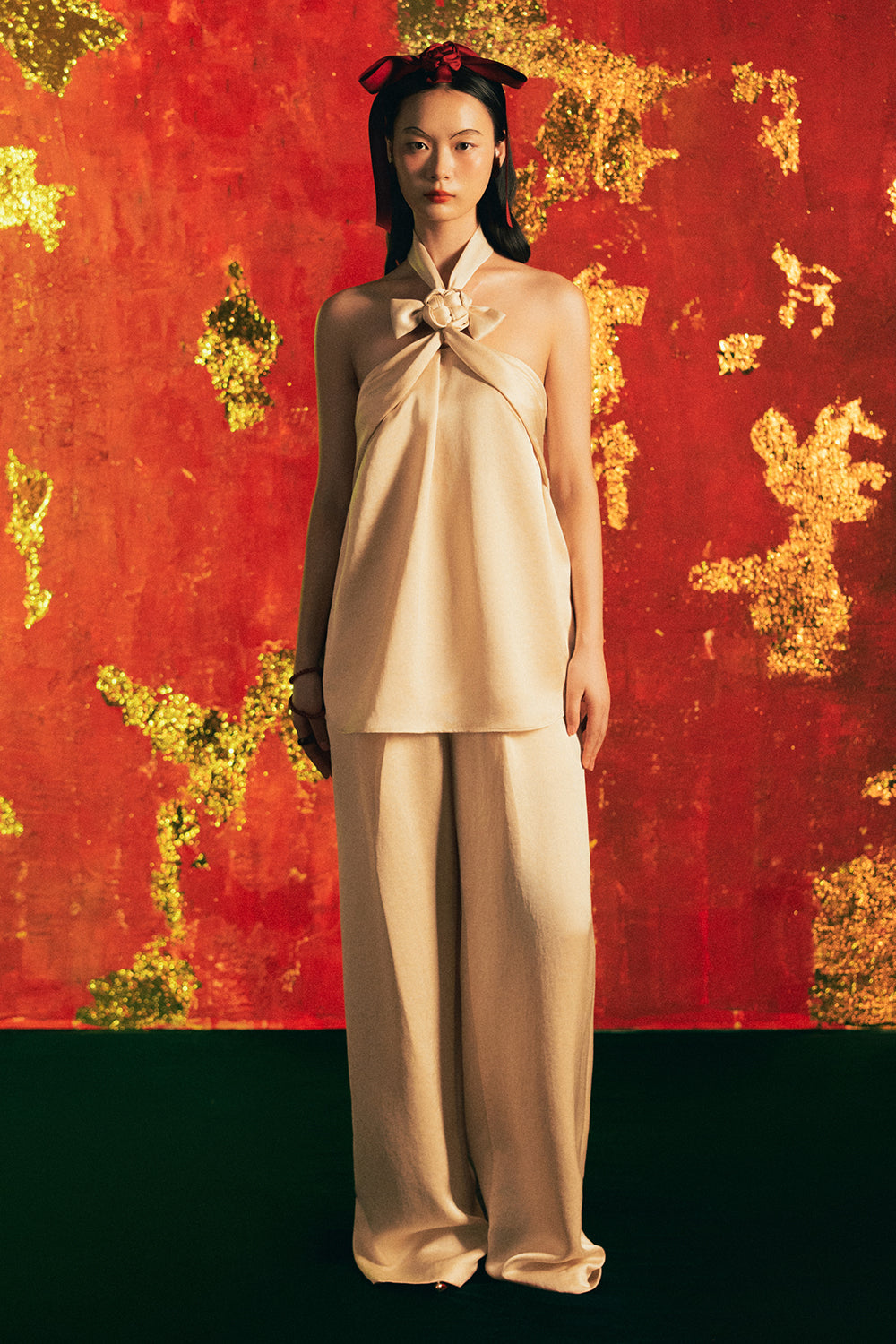 Cat Tuong Halter Neck Synthetic Silk Set