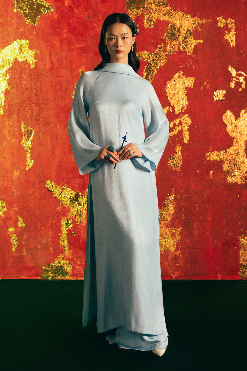 Thuy Vu Mandarin Collar Synthetic Silk Ao Dai